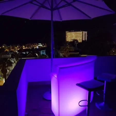 Chill Out Tenerife * Арона