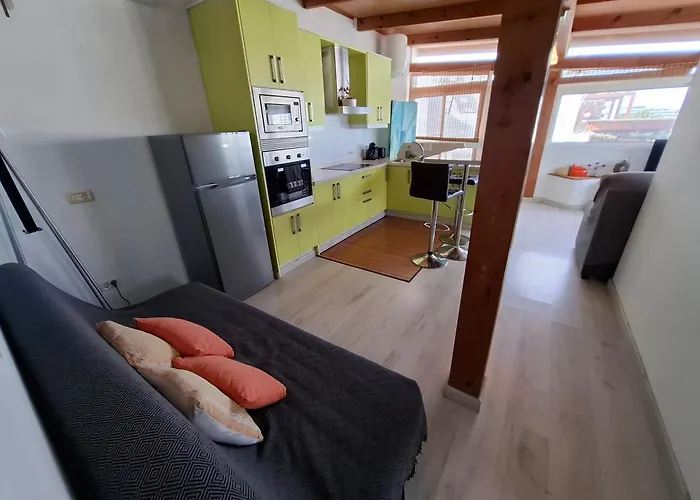 Chill Out Tenerife Apartment *