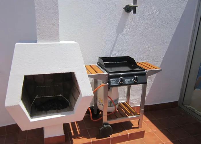 Chill Out Tenerife Apartment *