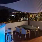 Chill Out Tenerife * أرونا